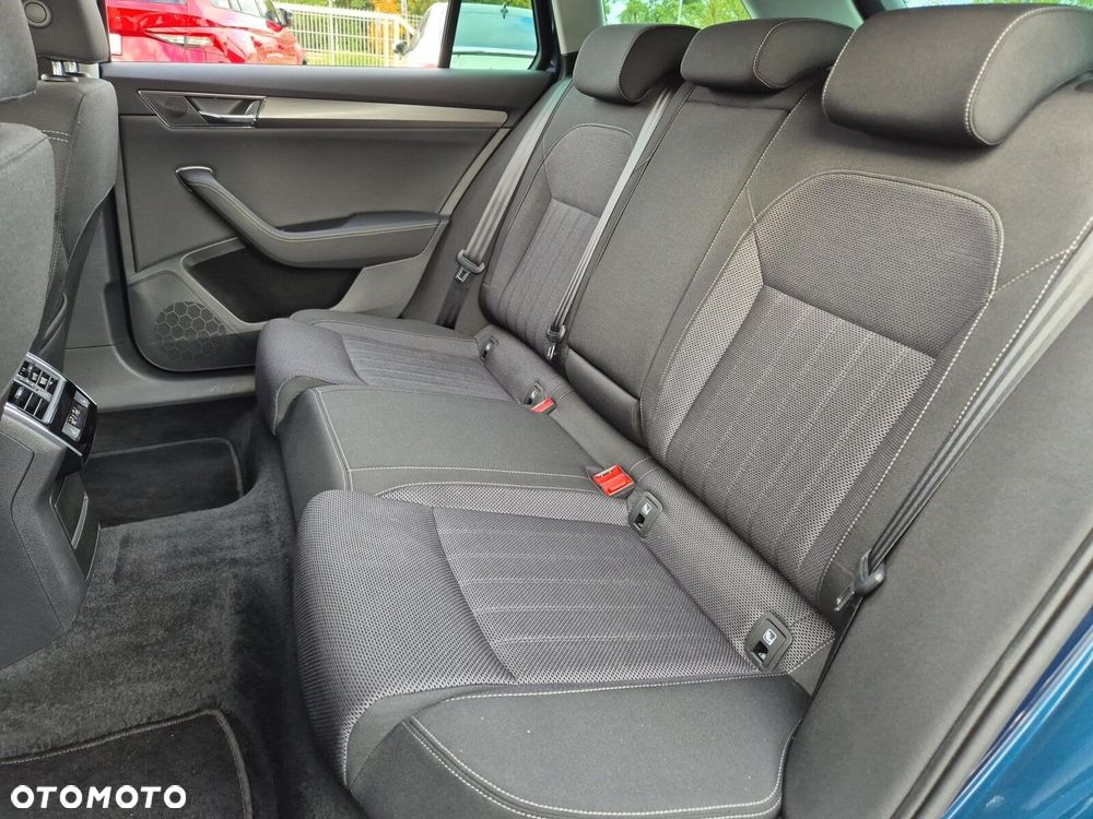 Skoda Superb 2.0 TDI SCR Style DSG - 16
