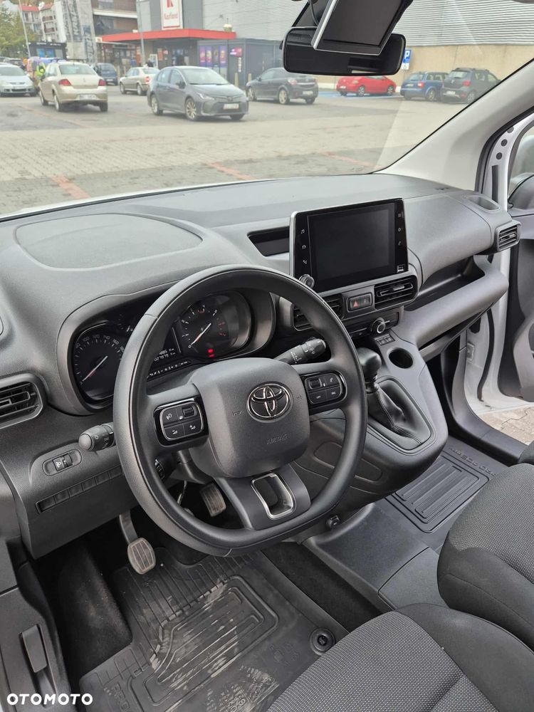 Toyota Proace City - 15