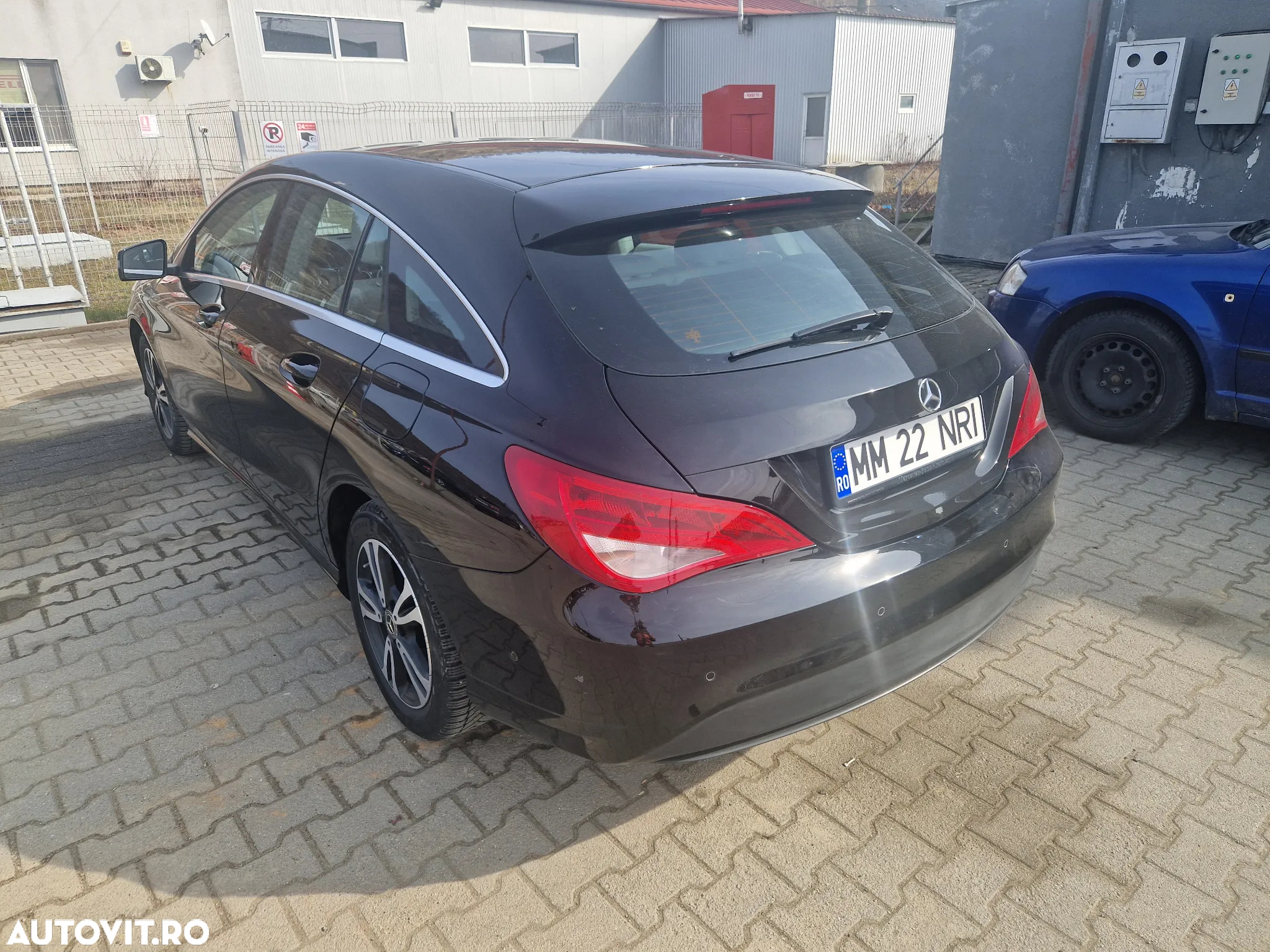Mercedes-Benz CLA Shooting Brake 200 (CDI) d 4Matic 7G-DCT - 3