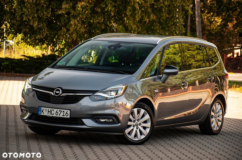 Opel Zafira 2.0 D (CDTI ecoFLEX) Start/Stop Business Innovation - 10
