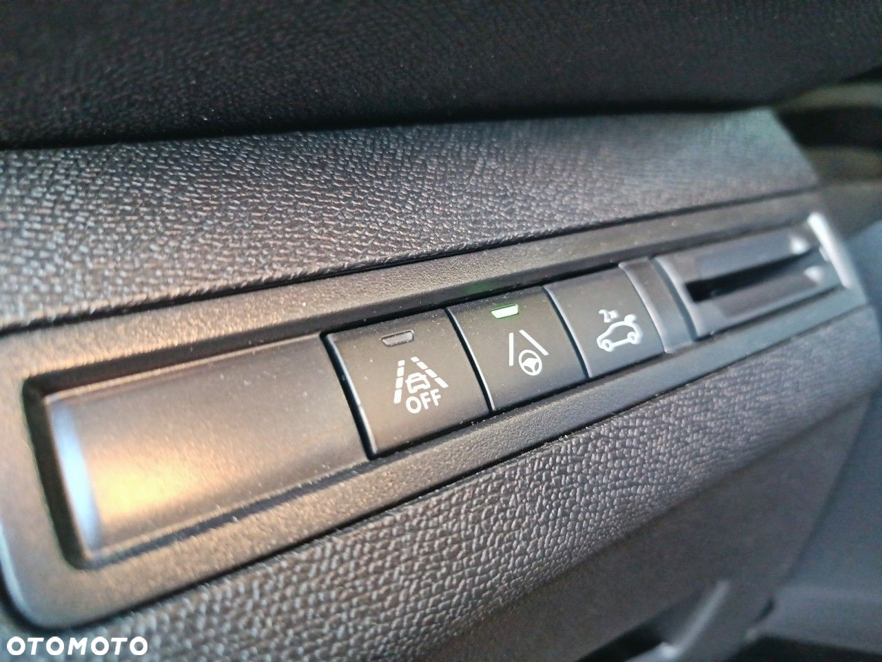 Peugeot 5008 1.5 BlueHDi GT S&S EAT8 - 20