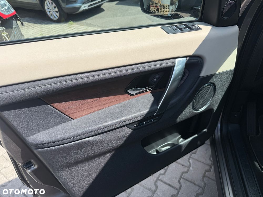Land Rover Discovery Sport 1.5 P300e PHEV HSE - 16