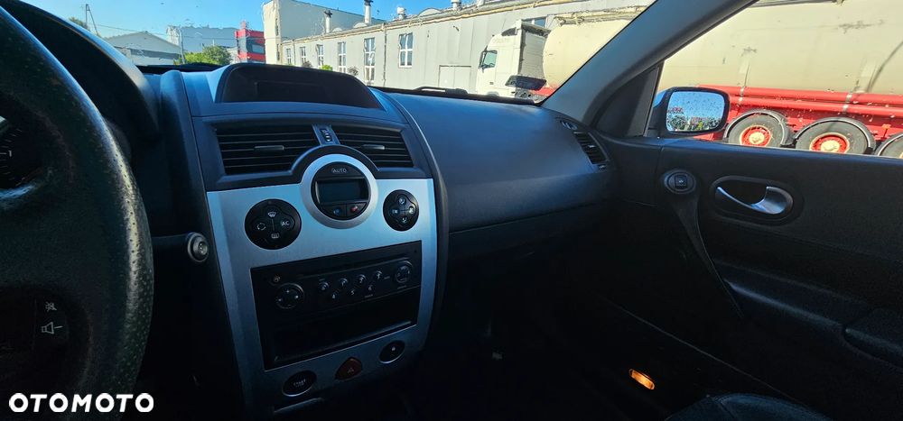 Renault Megane 1.9 dCi Luxe Privilege - 13