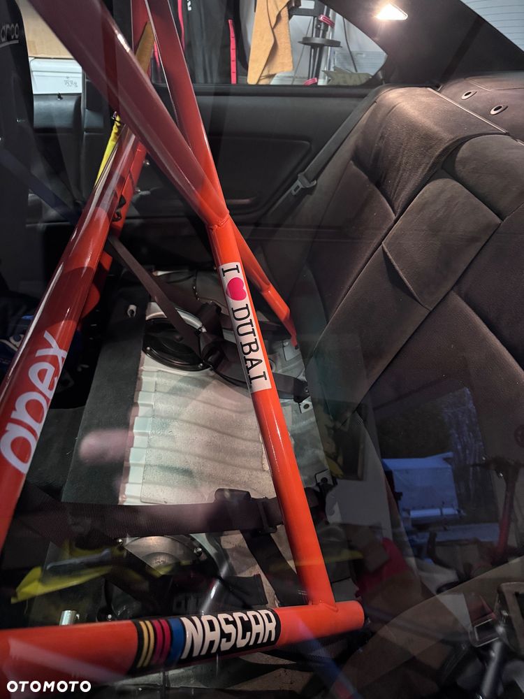 BMW Seria 3 330 CI - 13