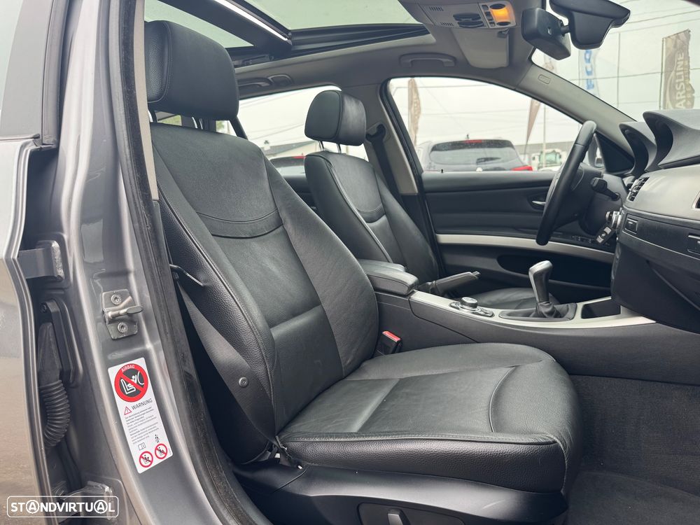 BMW 320 d Touring Sport - 20
