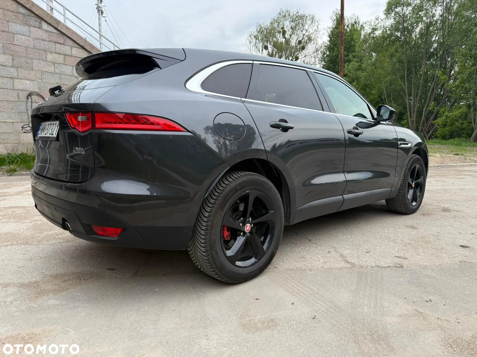 Jaguar F-Pace 30t AWD Prestige - 8
