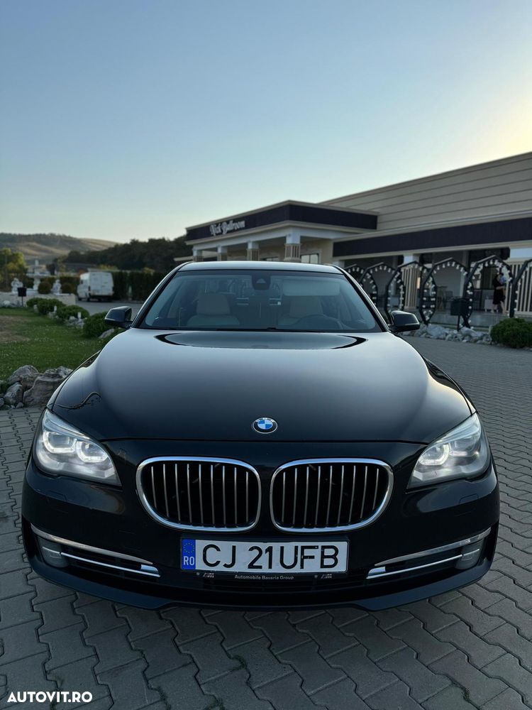 BMW Seria 7 740d xDrive - 2