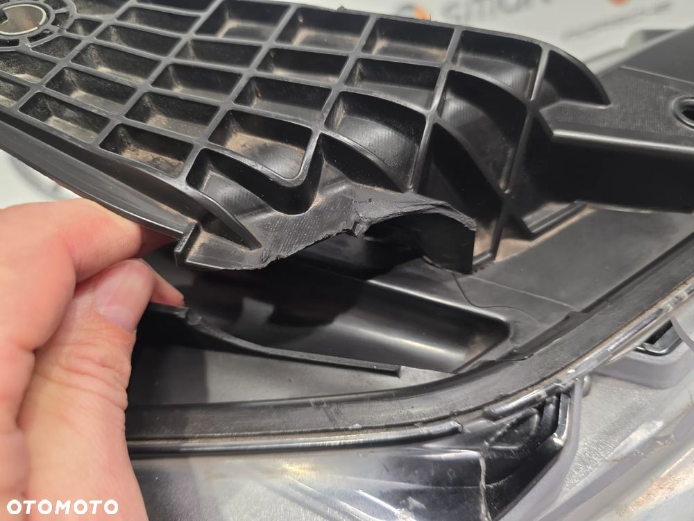 DODGE RAM V 1500 19- BLACK EDITION DYNAMIC IV PRAWA LAMPA PRZEDNIA PRZÓD , NR LE17F6410 / F00HTC705406 / P68477264AA , NR AUKCJI LPP155 - 20