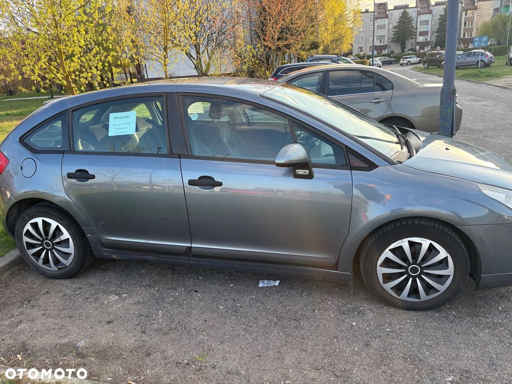 Citroën C4 - 4