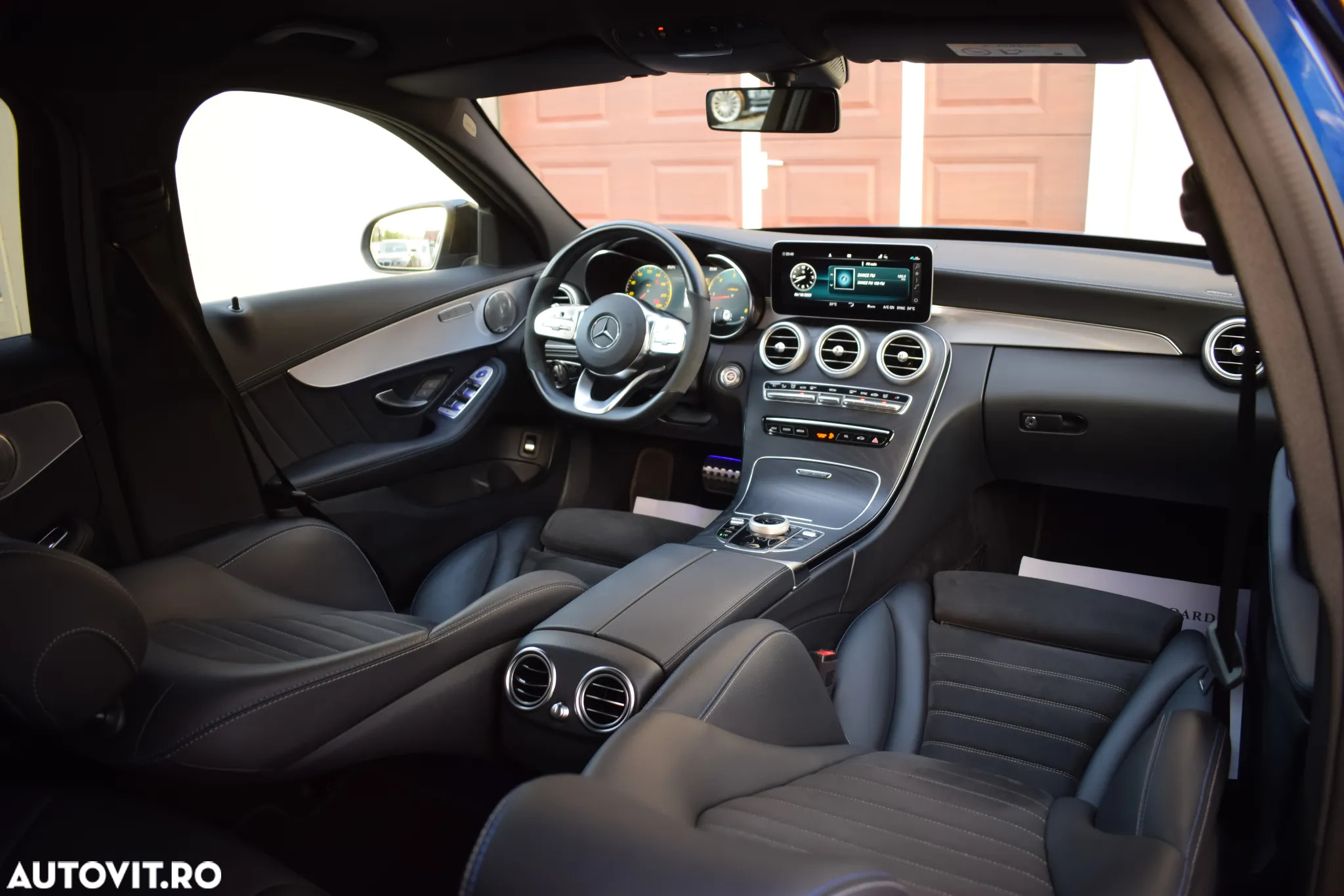 Mercedes-Benz C 220 d T 9G-TRONIC AMG Line - 13