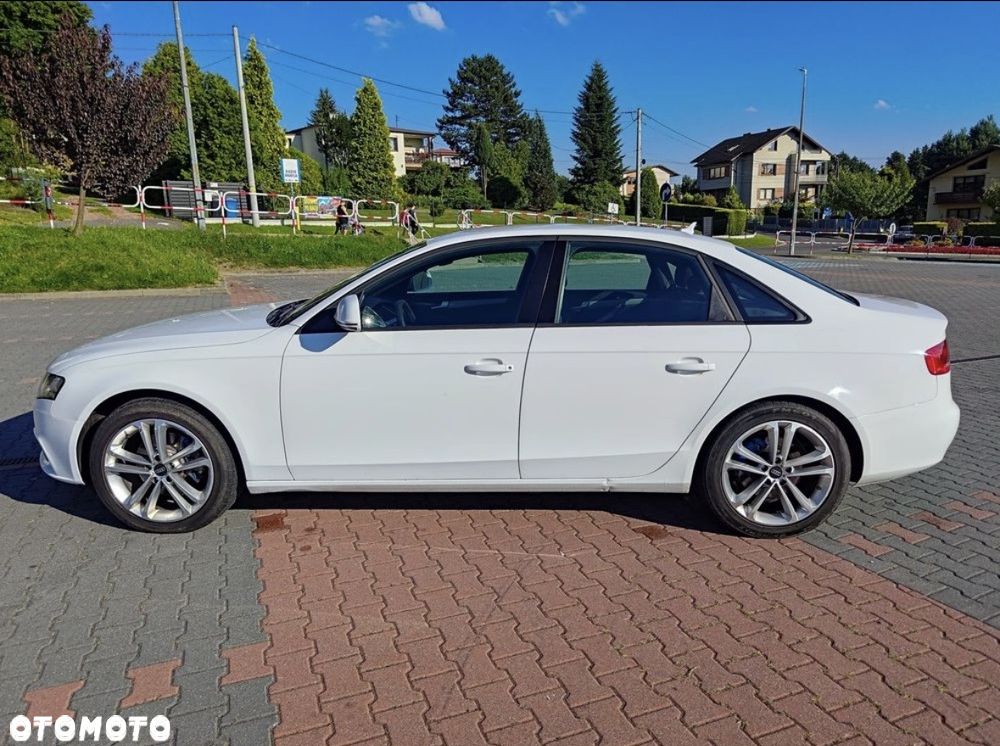 Audi A4 Limousine - 6