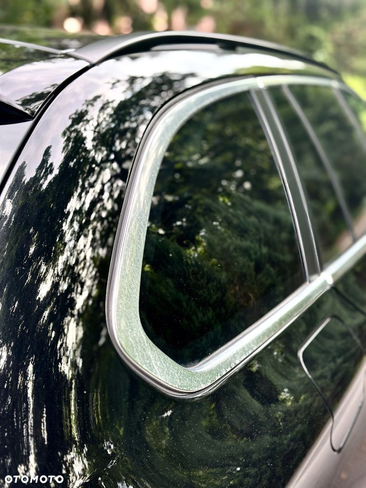 BMW Seria 5 520d xDrive - 17