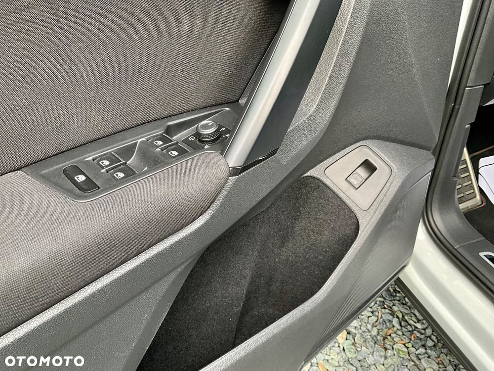 Volkswagen Tiguan 2,0 TSI OPF 4Motion DSG R-Line - 30