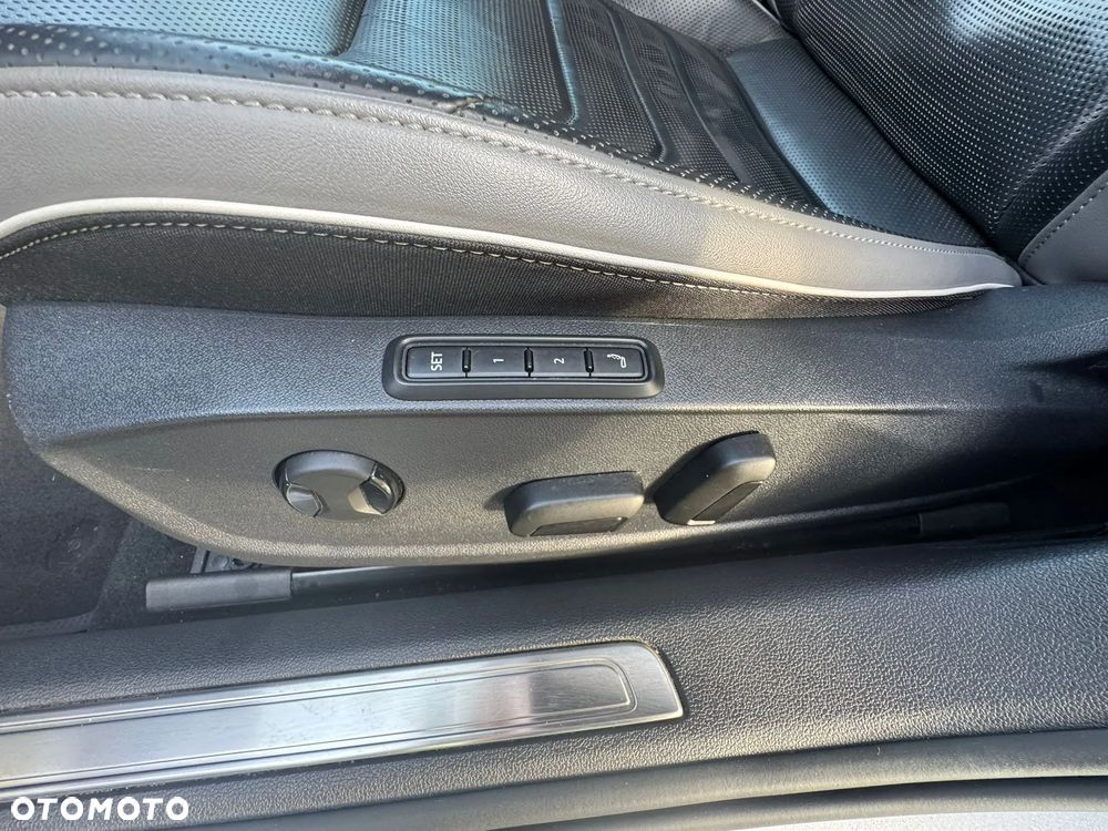 Volkswagen Arteon Shooting Brake 2.0 TDI SCR 4Motion DSG Elegance - 16