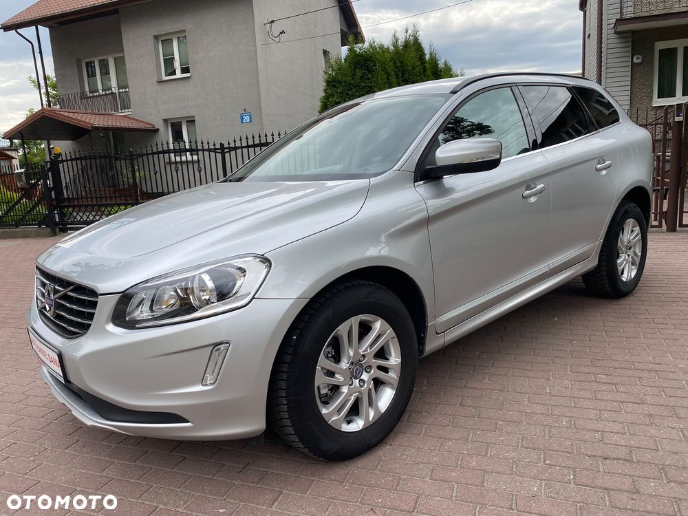 Volvo XC 60 D3 Geartronic Momentum - 16