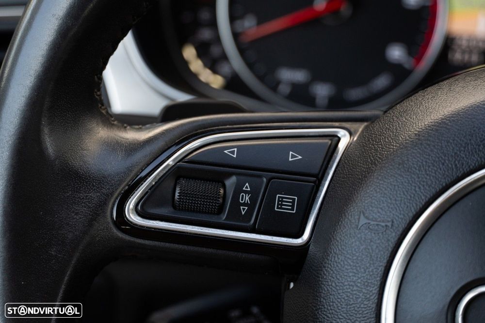 Audi A6 Avant 2.0 TDi Advance S tronic - 28