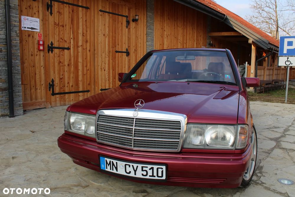 Mercedes-Benz W201 (190) - 6