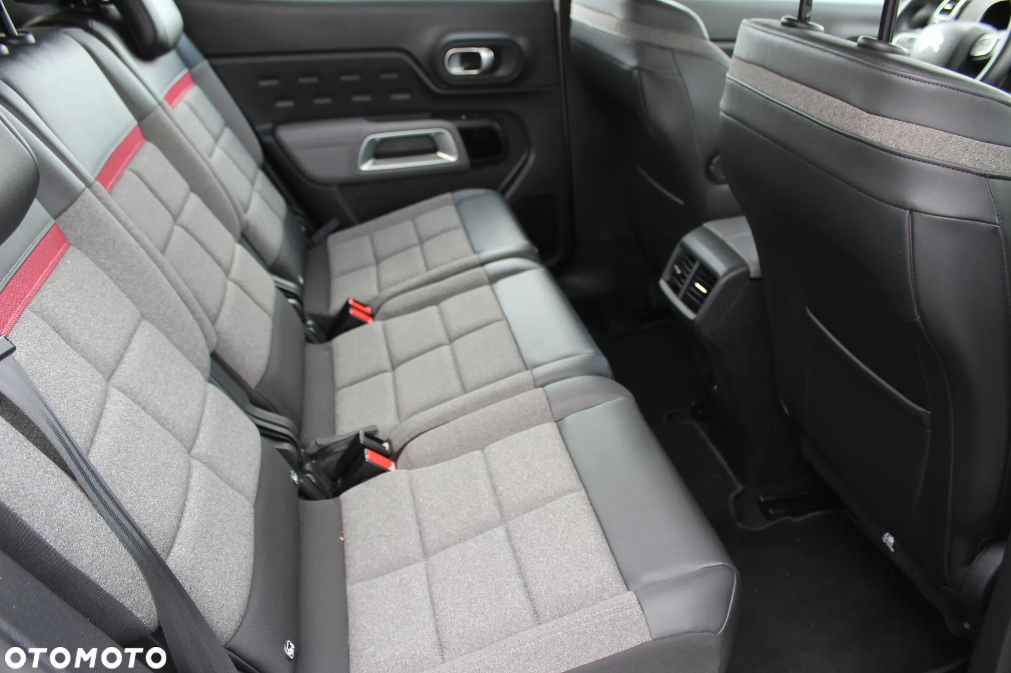Citroën C5 Aircross BlueHDI 130 S&S EAT8 SHINE PACK - 9