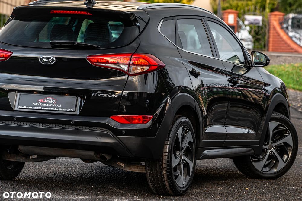 Hyundai Tucson blue 1.7 CRDi 2WD Style - 18