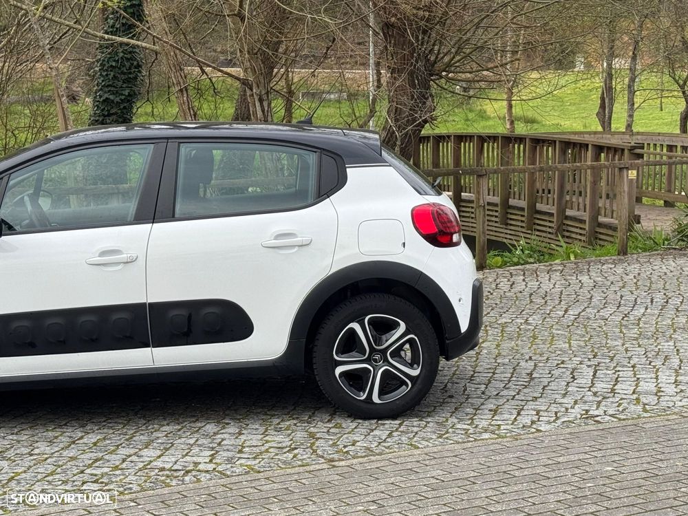 Citroën C3 1.2 PureTech Shine EAT6 - 10