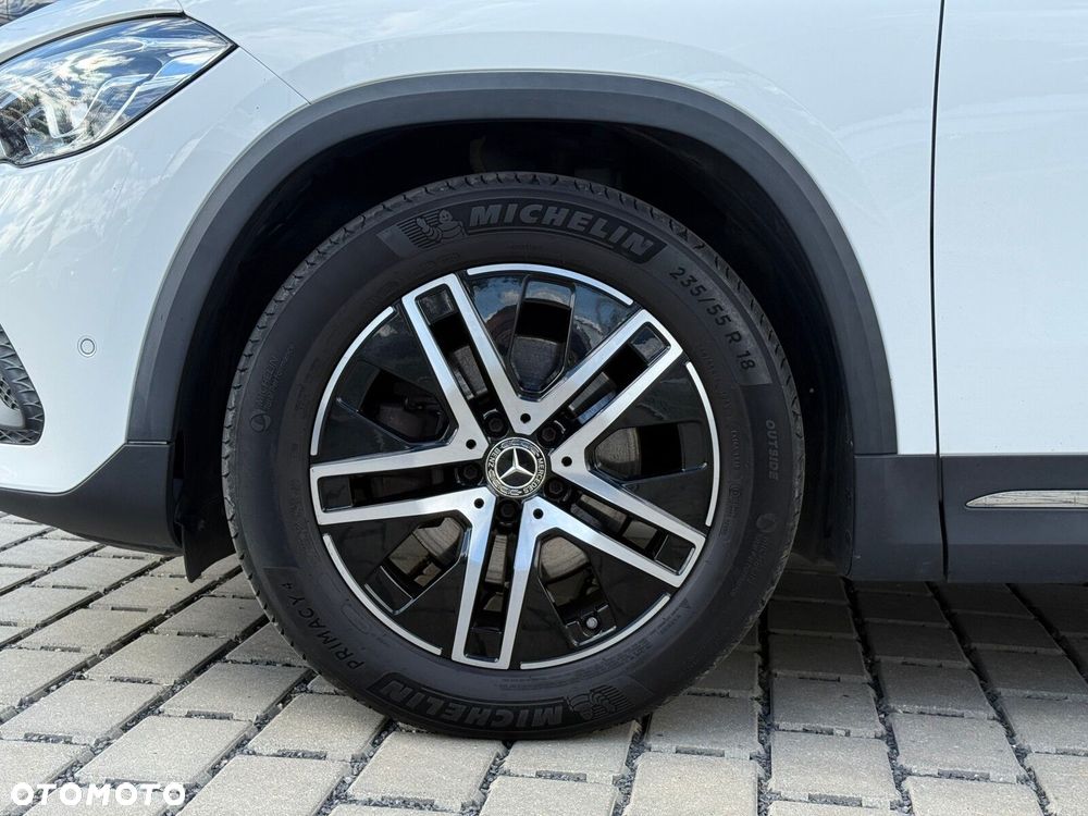 Mercedes-Benz GLA 200 Progressive - 12