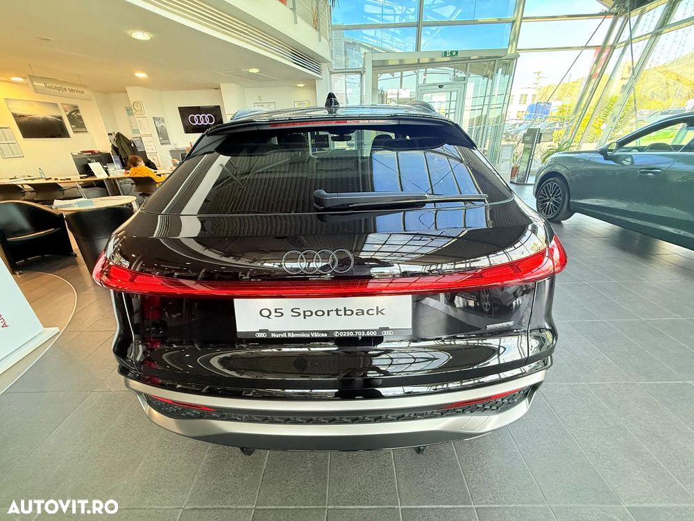 Audi Q5 50 e quattro S tronic PHEV - 4