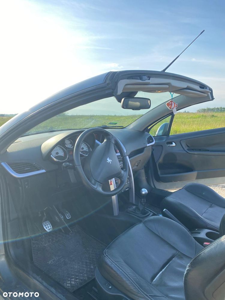 Peugeot 207 1.6 Turbo Sport - 8