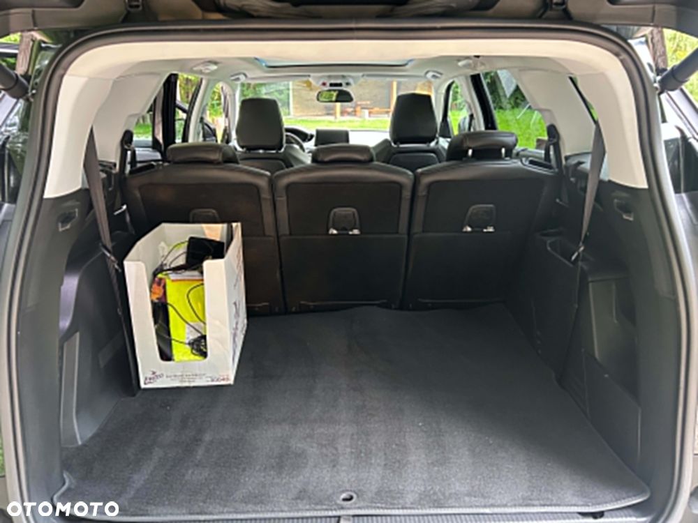 Peugeot 5008 1.6 THP Allure S&S EAT6 - 12
