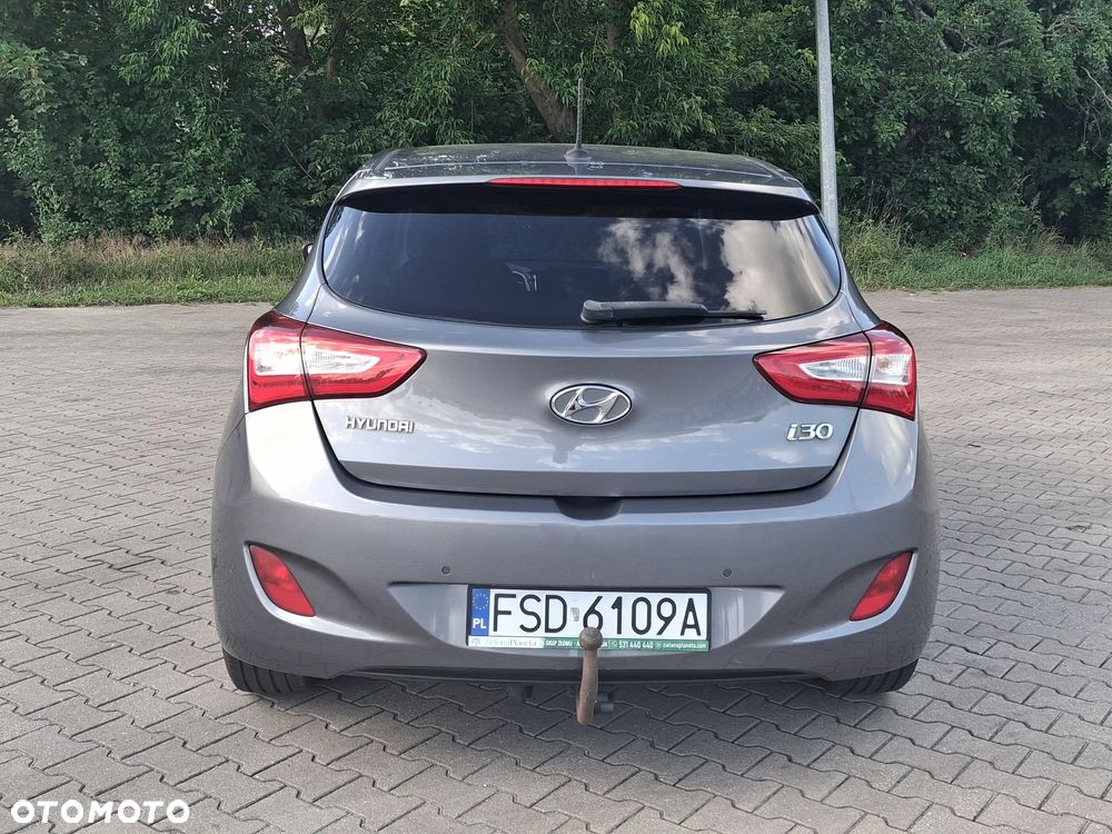Hyundai i30 1.4 Premium - 9