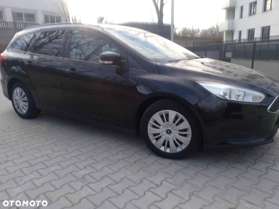 Ford Focus 1.0 EcoBoost Start-Stopp-System Business Edition - 2