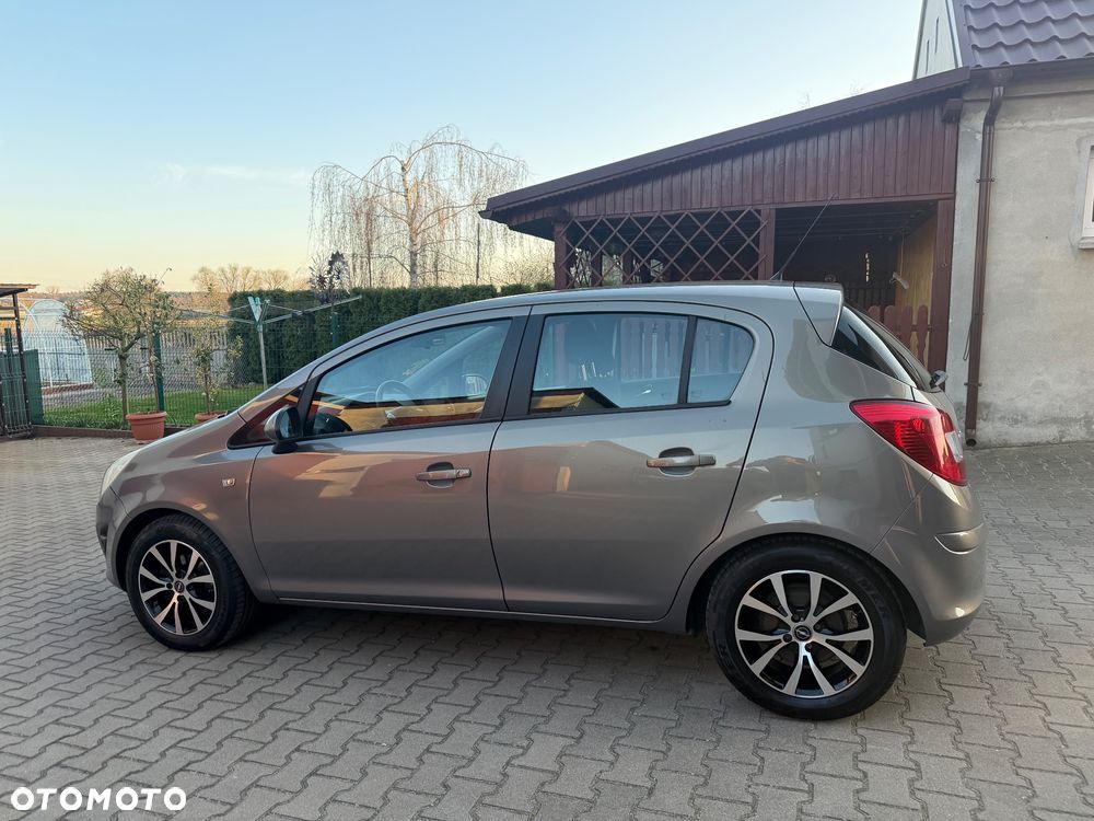 Opel Corsa - 3