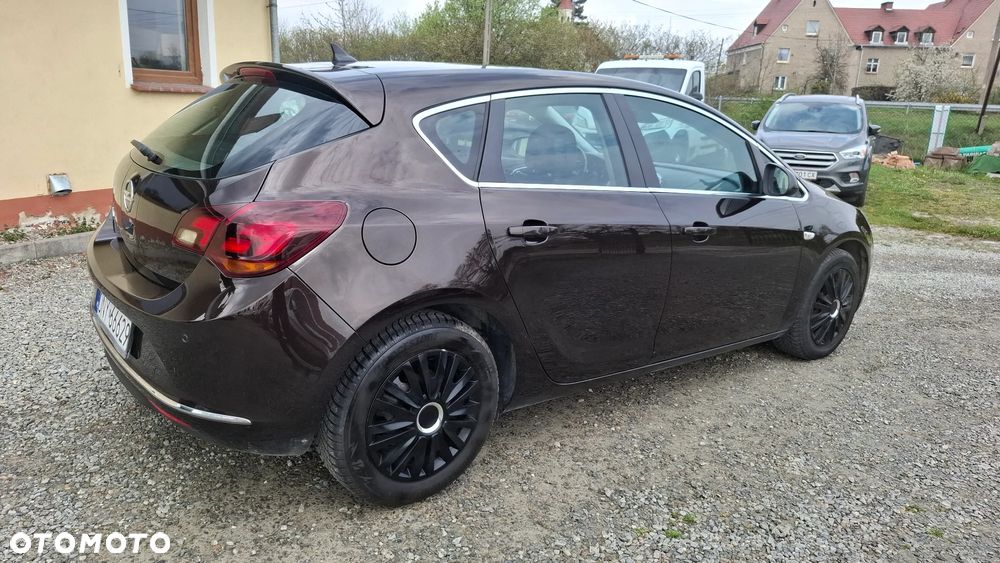 Opel Astra 1.4 T Cosmo S&S - 31