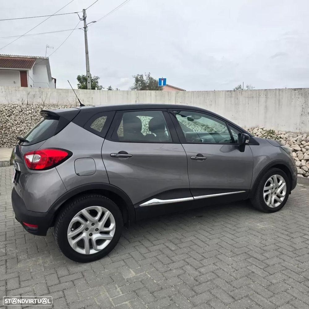Renault Captur - 9