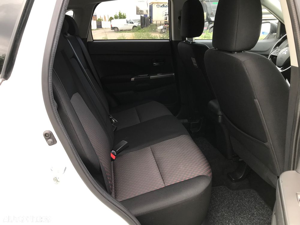 Mitsubishi ASX 1.6 2WD Inform - 20