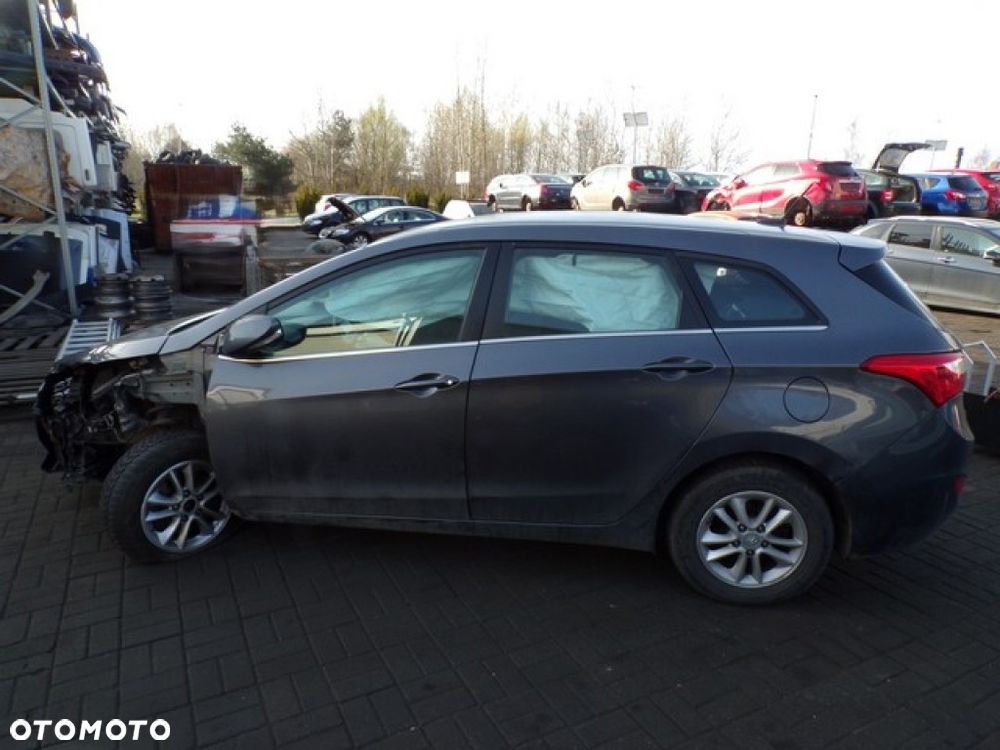 Części - Hyundai I30 2 II 1.6 CRDI 110 KM KOMBI LIFT 15R - 3