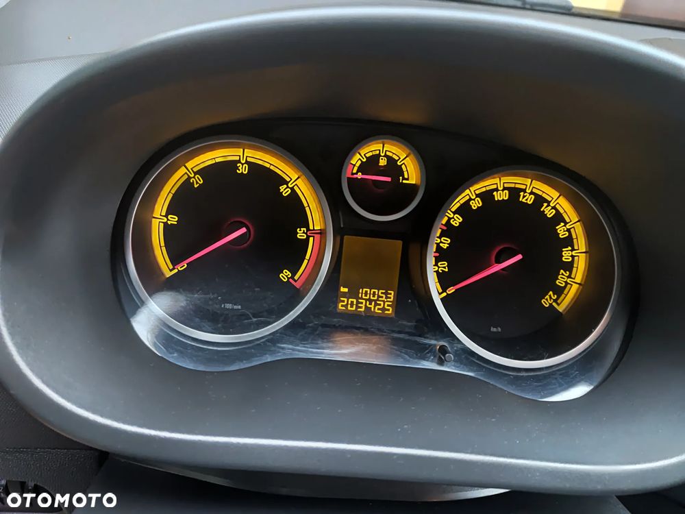Opel Corsa - 7
