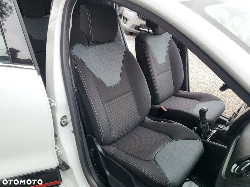 Renault Clio - 23