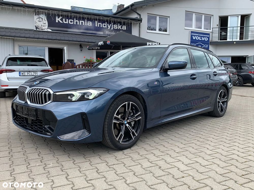 BMW Seria 3 330i xDrive M Sport - 2