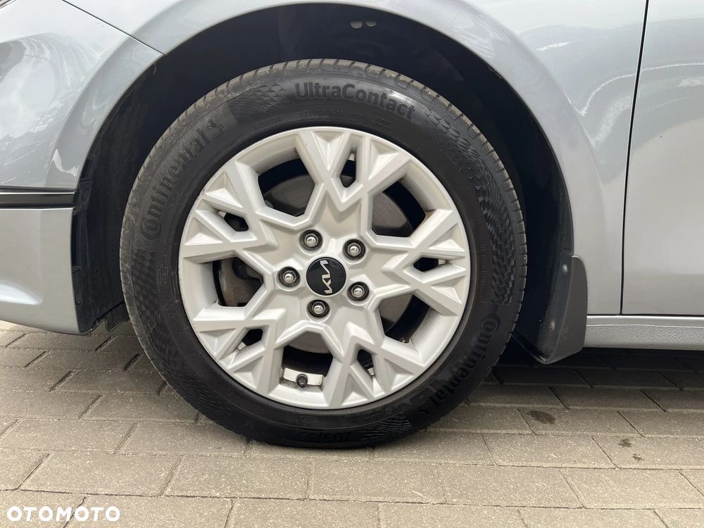 Kia Ceed 1.5 T-GDI M DCT - 24