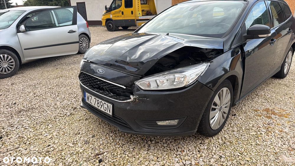 Ford Focus - 1