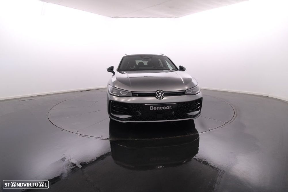 VW Passat Variant 1.5 TSI eHybrid R-Line DSG - 13