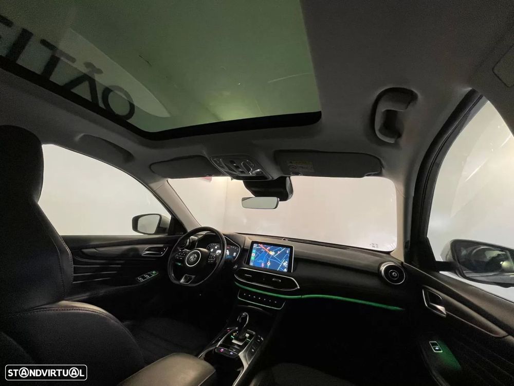 MG EHS 1.5 T-GDI Plug-in Hybrid Luxury - 4