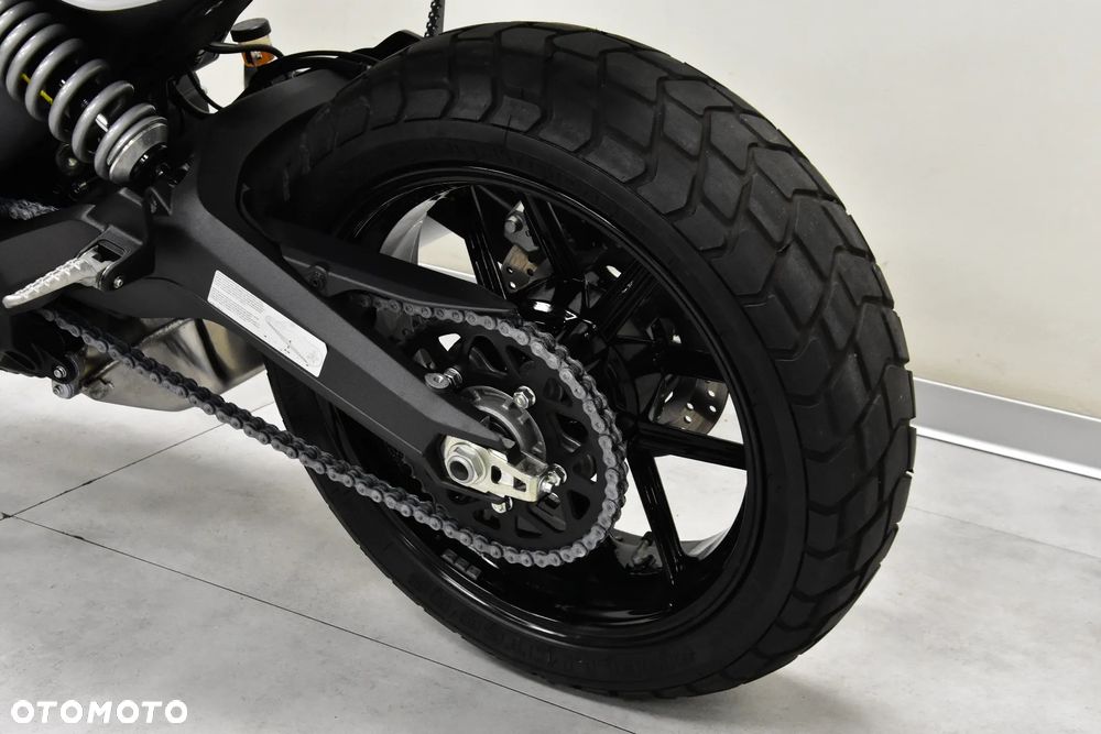 Ducati Scrambler - 40
