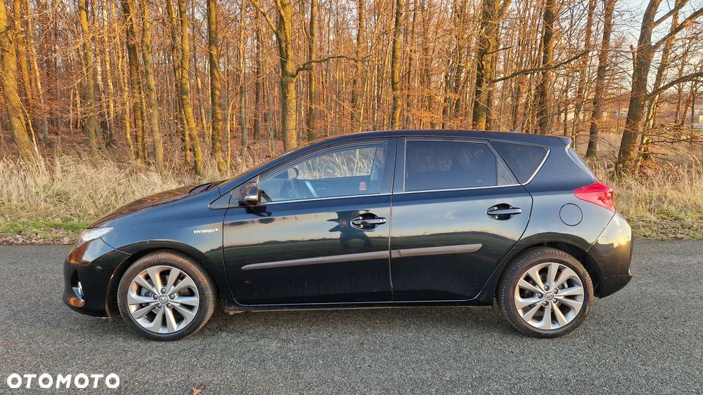 Toyota Auris 1.8 HSD Luna - 6