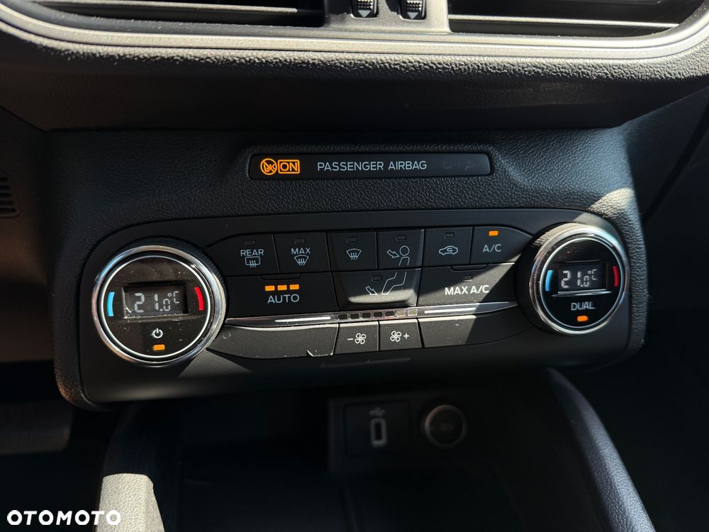 Ford Focus - 17