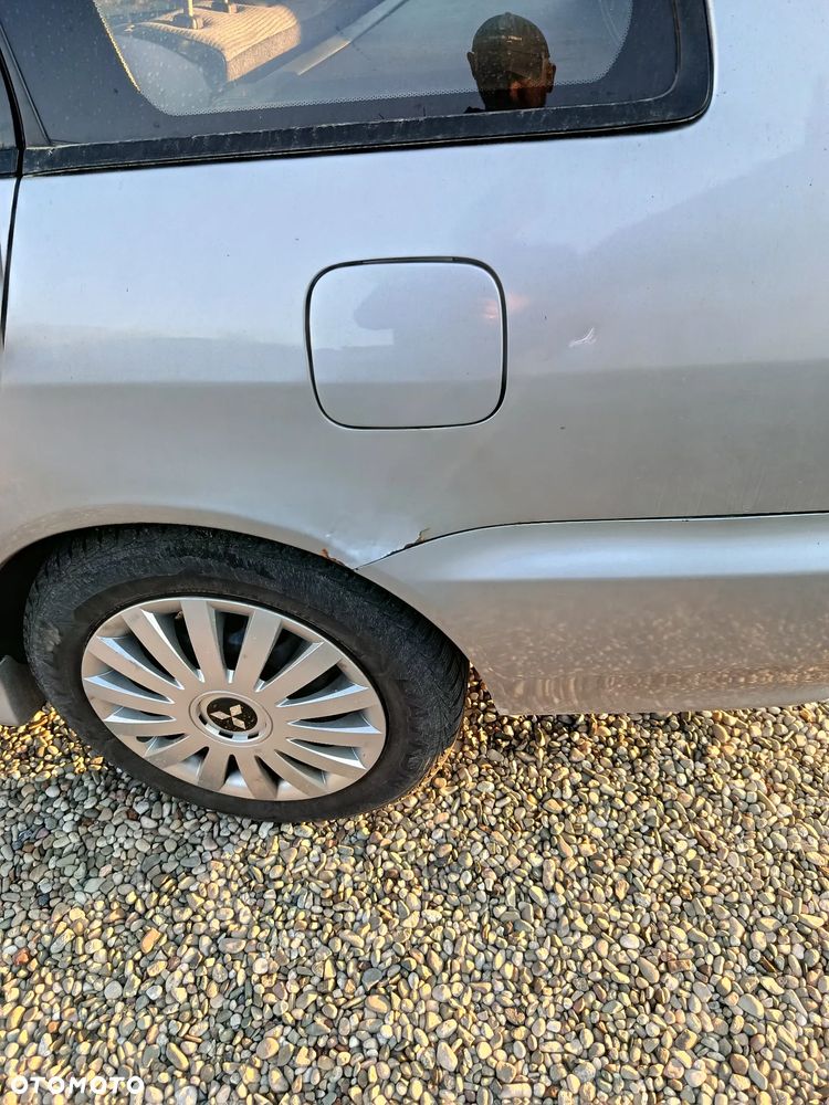 Mitsubishi Lancer 1.6 Comfort + - 8