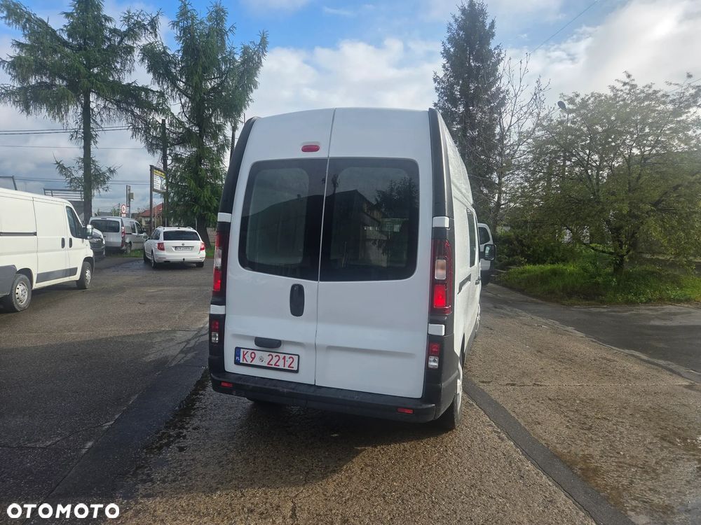 Opel Vivaro - 4