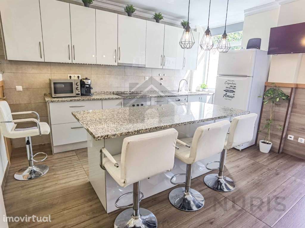 Moradia Típica Algarvia T2 para Venda no centro de Portimão - Grande imagem: 3/23