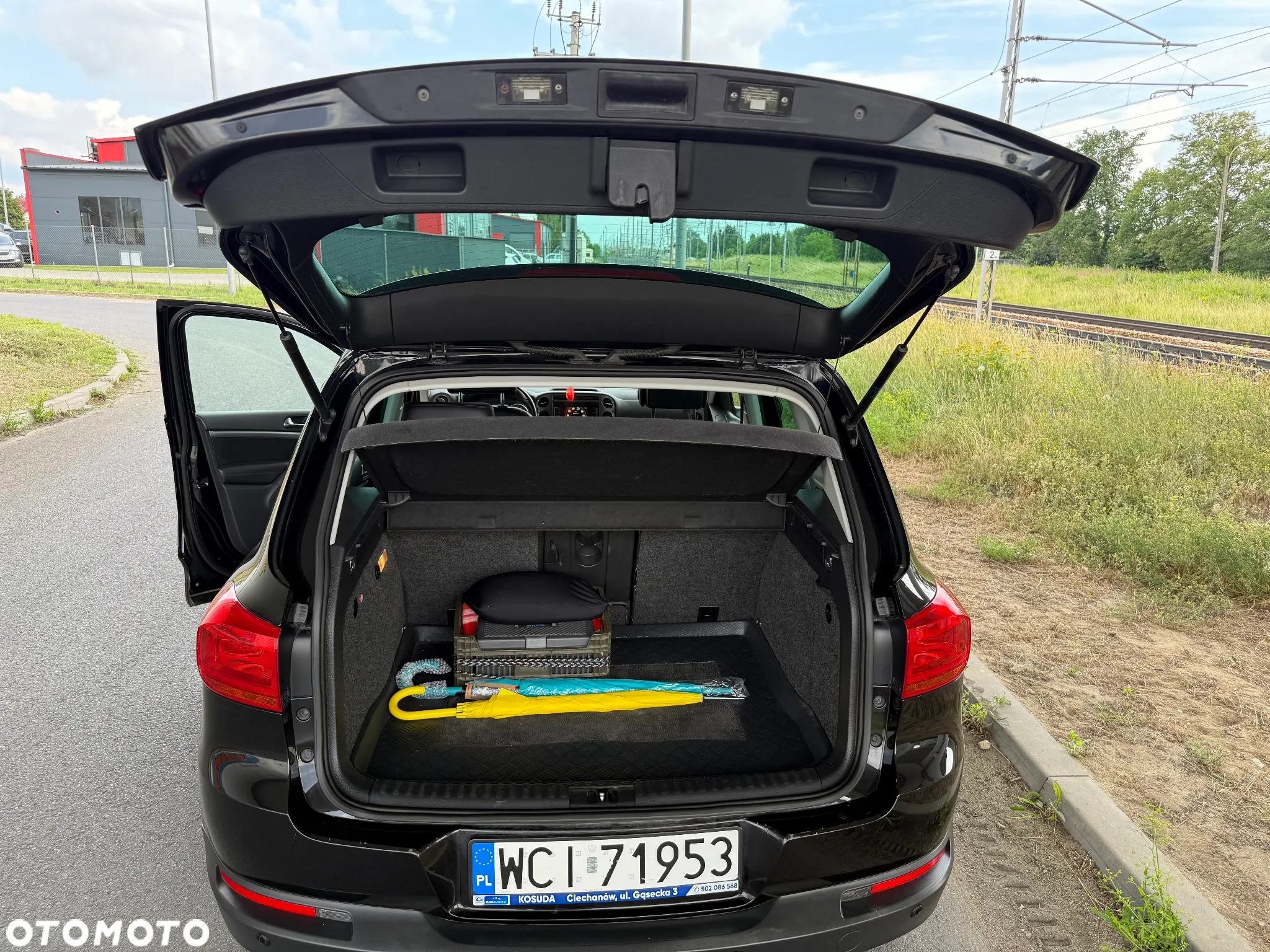 Volkswagen Tiguan 2.0 TDI Perfectline - 16