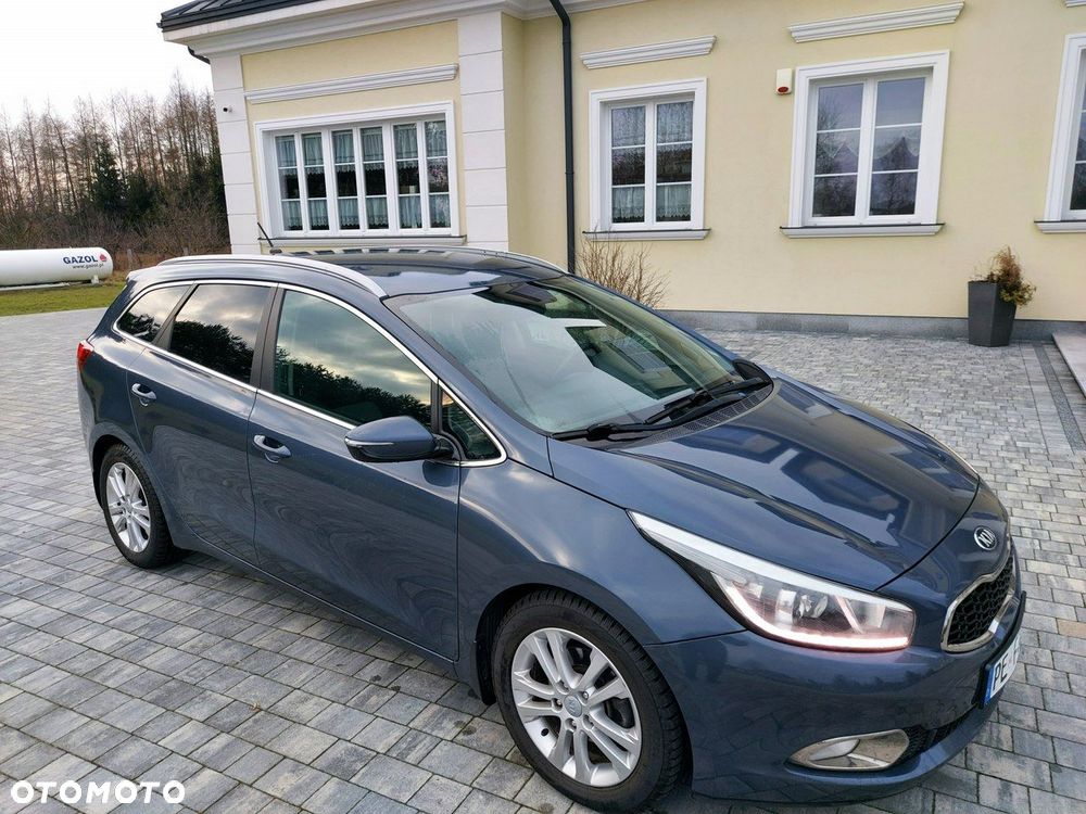 Kia Ceed - 3